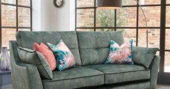 Harry Sofa Collection